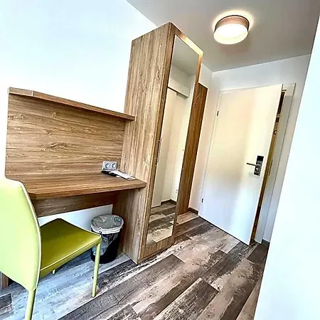 Motel Xl Lounge